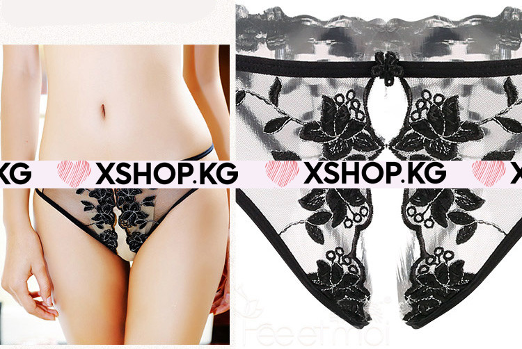 Кружевные трусики с прорезью между ног